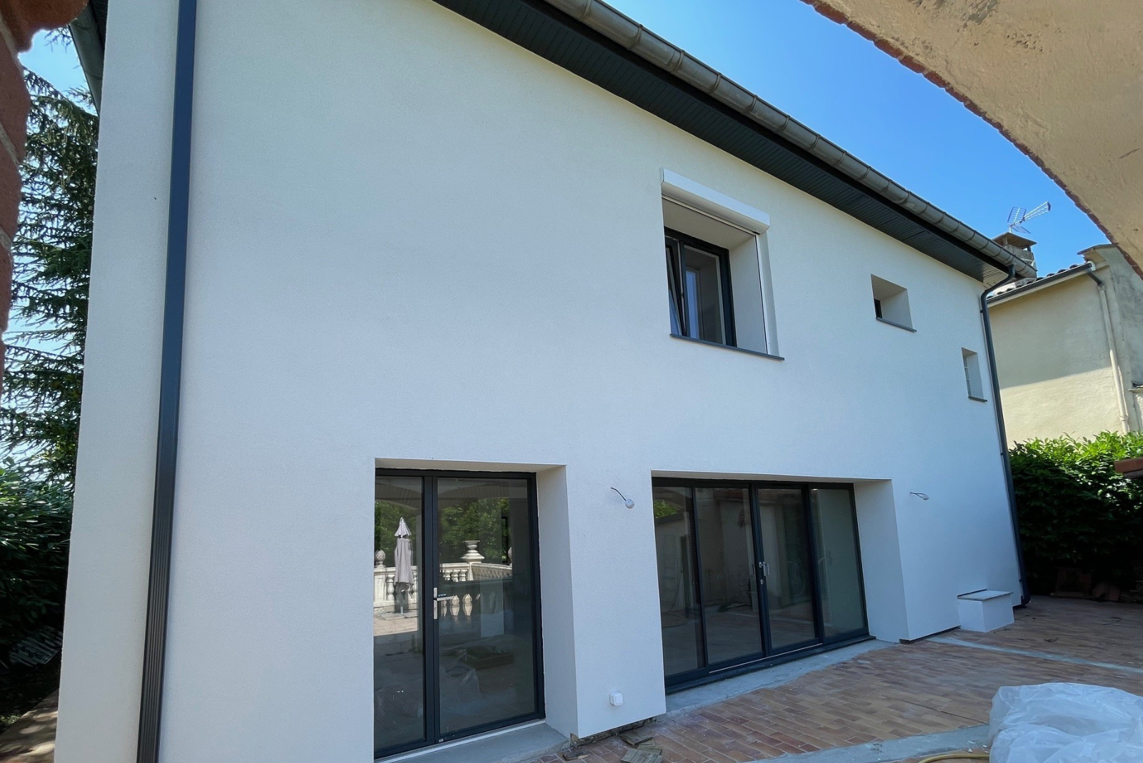 Isoler les murs de votre maison par l'extérieur avec laine de roche fabricant français devis gratuit garanties décennales économies énergie Castres