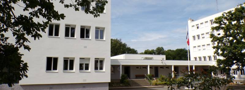 Réhabilitation énergétique et isolation thermique des façades du bâtiment de l'École de Police de Toulouse.